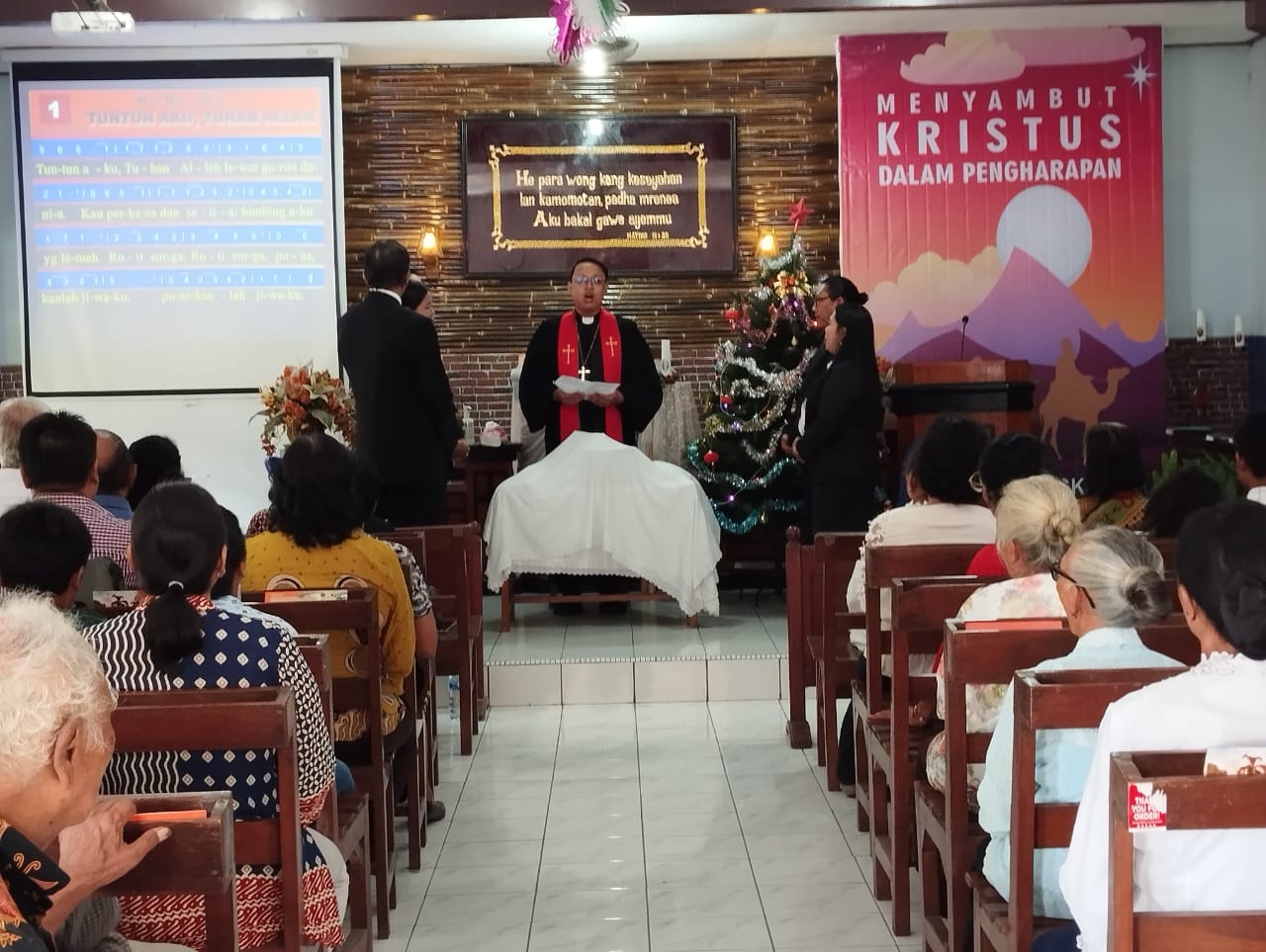 galeri, Ibadah Awal tahun 2024 dan Perjamuan Kudus , gereja kristen jawa, gkj, gkj baki, gereja kristen jawa baki, baki, sukoharjo, gkj klasis sukoharjo, klasis sukoharjo, klasis, sinode gkj, sinode 